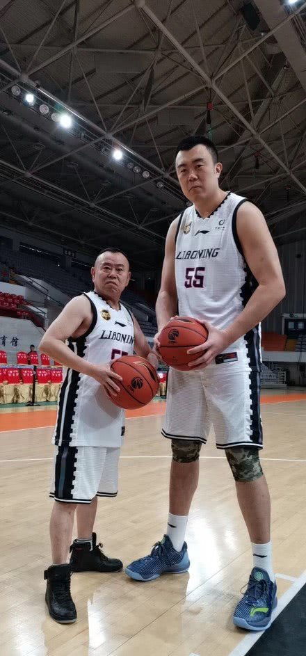 绪论：微观形气与宏观运数之辩证统一——基于“伴侣身量仅拾贰厘米”异象的简单学溯源与命理较深度剖析