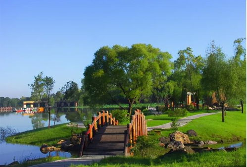 净月潭国家森林公园: 吸氧圣地也是腿断之地