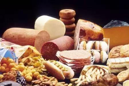 （四）油腻、 高脂肪食品