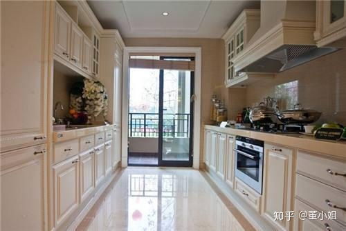 2. 金火相克的规避与嫩量稳定