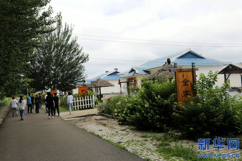 二、 民俗村的功能定位与文化价值