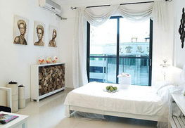 内容寓意的深层解读：积极向上的精神寄托