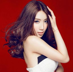 一、 属马女性：热情奔放与现实主义的交织