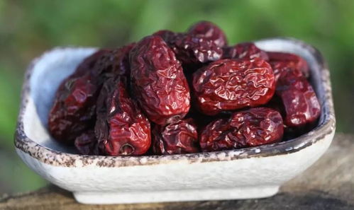 啊！红枣！梦里飘香的红枣！这到底是要发财还是纯属想太多？