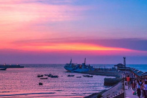 渔排上 的 “摇晃” 之夜 （ 和恶心的海腥味 ）