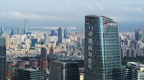 二、 企业文化底蕴：匠心精神层面与客户至上