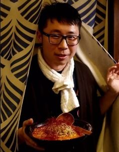 2. 几何光影与摄像捕捉