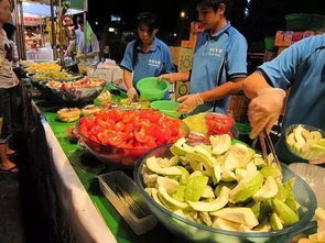 上海——海派味道与霓虹灯下的速食陷阱