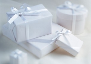 双鱼座男人的性格特点有哪些？双鱼座的男士适合佩戴哪种手串？