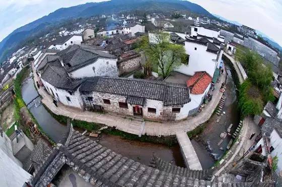 岳城旅游攻略：一场令人窒息的怀旧之旅