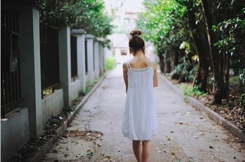 二、 环境的影响：风水布局与情感调适