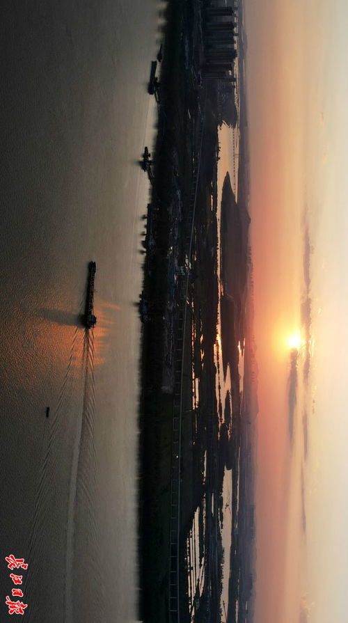 一、 历史持续发展背景：楚国衰落与屈原的政治领域理想