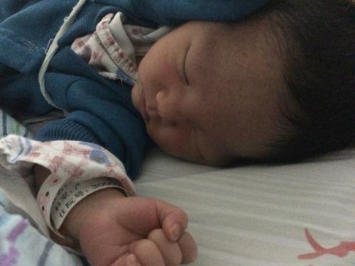 梦见生完孩子后大出血是什么预兆？