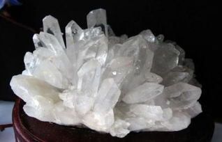 风水理论对感情关系的调和作用