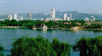 2. 明湖遗韵：大明湖的生态气场