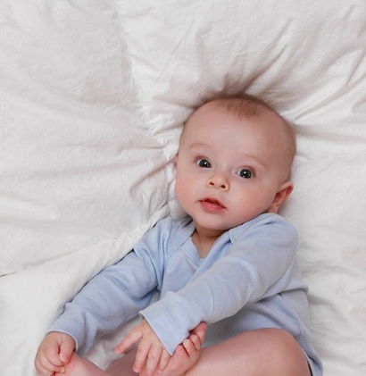 姓章的男孩起个好听顺口的名字有什么推荐吗？