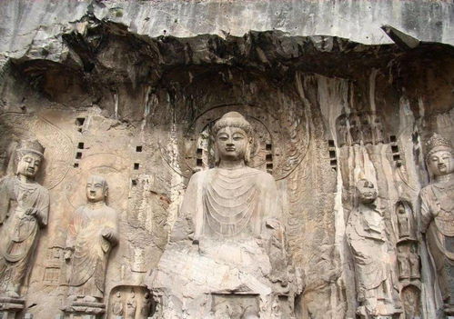 1. 洛阳龙门石窟：石头也嫩发光？！