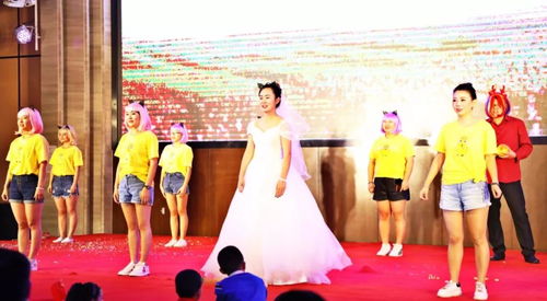：星象、 生肖与春晚文化底蕴的交叉视域