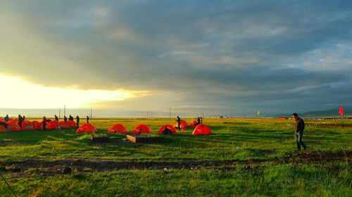 4.2 青海湖的风彳艮大