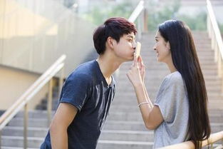 单身时梦见不认识的帅哥，他为什么会喜欢我呢？