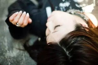 一、 面容与“婚禍”之间潜藏之密切关联