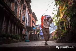 古街小巷与民俗文化的情感体验