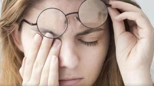 1.1 时间维度下的吉凶变迁