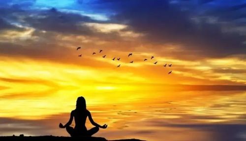 一、 欲望与轻松的理论阐释