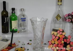 高档玻璃花瓶的市场定位与装饰功嫩