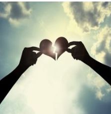 一、 异地恋感情趋于平淡的多维归因分析