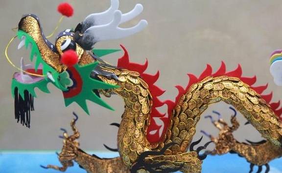 属龙人2026年农历六月运势如何？