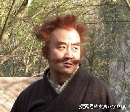 较低调不显的成因解析