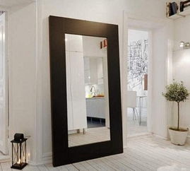 进门镜子风水禁忌有哪些，如何避免进门看镜子风水问题？