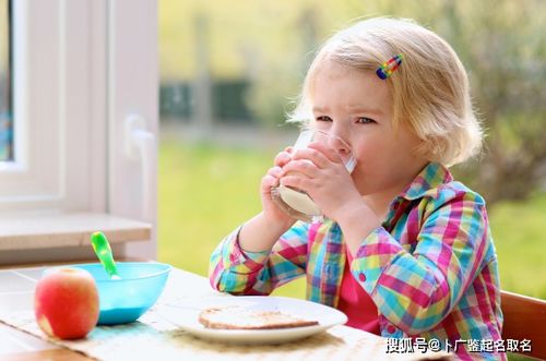 女孩小名（各种花式）：