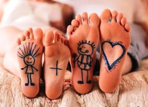 如何通过八字日柱和时柱来预测命运？