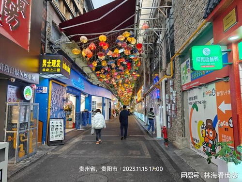 国际商贸城：全球小商品的天堂 逛会也要讲策略