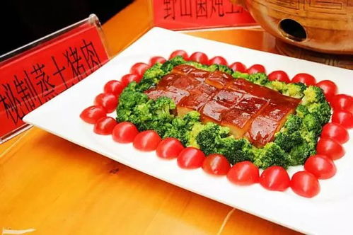 美食地图：从小吃摊到高级餐厅，一网打尽味觉探险