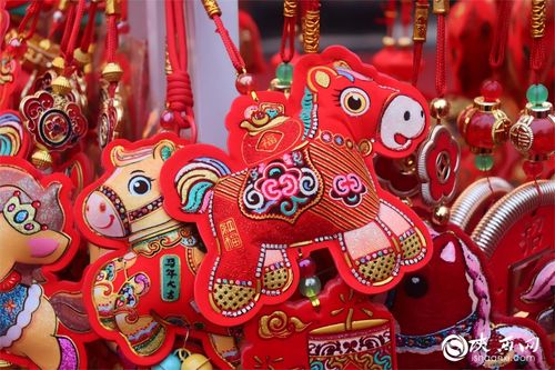 年货中包含哪些生肖动物的象征，12生肖年货分别代表什么含义？