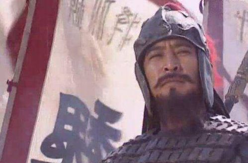 一、 诸葛亮称骨法的历史渊源与理论基础