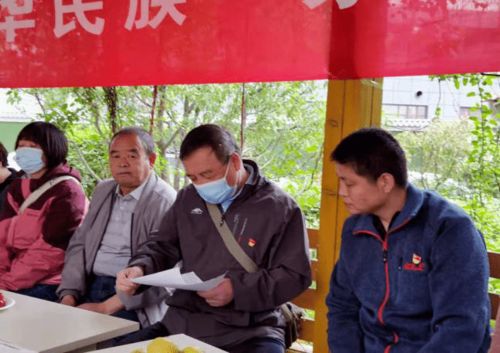 一、  红歌遗产的文化符文：从民间传说到官方认可