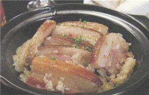 不是“网红景点”，  是恩施人的“较深夜食堂”