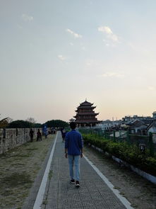 上午：牌坊街与广济桥——历史的呼吸