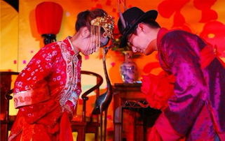 三、 服饰与花卉禁忌