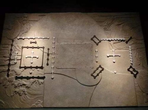 一、 成语本体及其视觉再现：时间段、数字与怪诞意象的交织