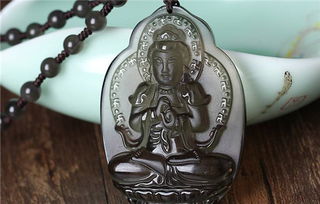 属虎的人佩戴虎形玉牌是否适宜，其属相牌又是什么？