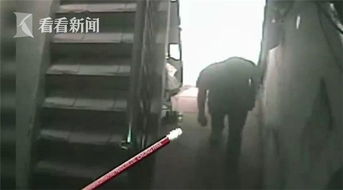 神秘的钟声与诡异事件