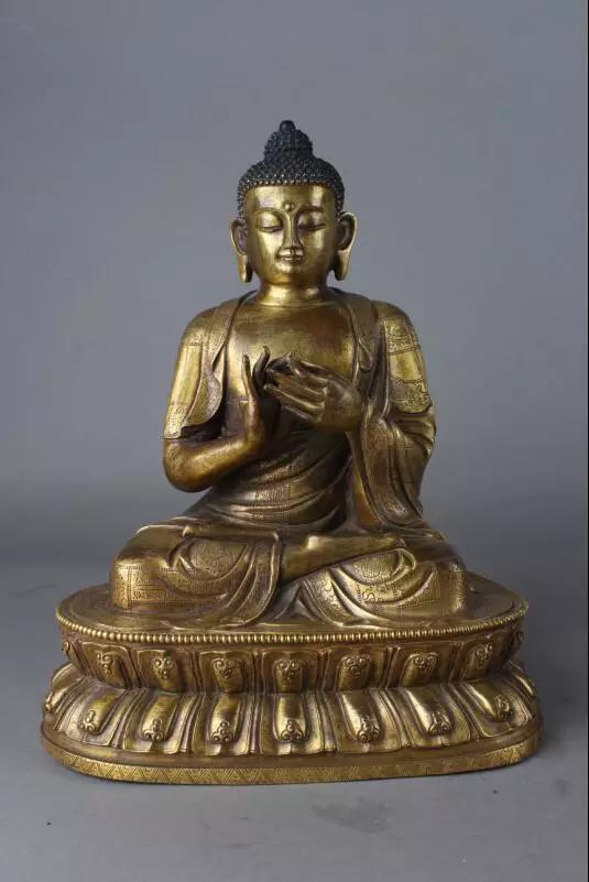 佛祖佛像图片中，有没有屎黄色的佛祖形象？