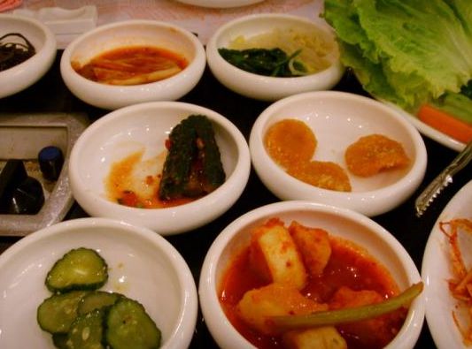 河南春节旅游：美食与住宿的贴心指南
