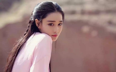 属兔白羊座性格的明星，最适合的星座是哪个？