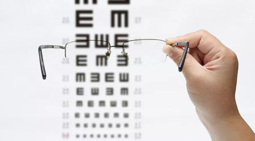 一、  光照环境的失衡与视觉系统的病理关联